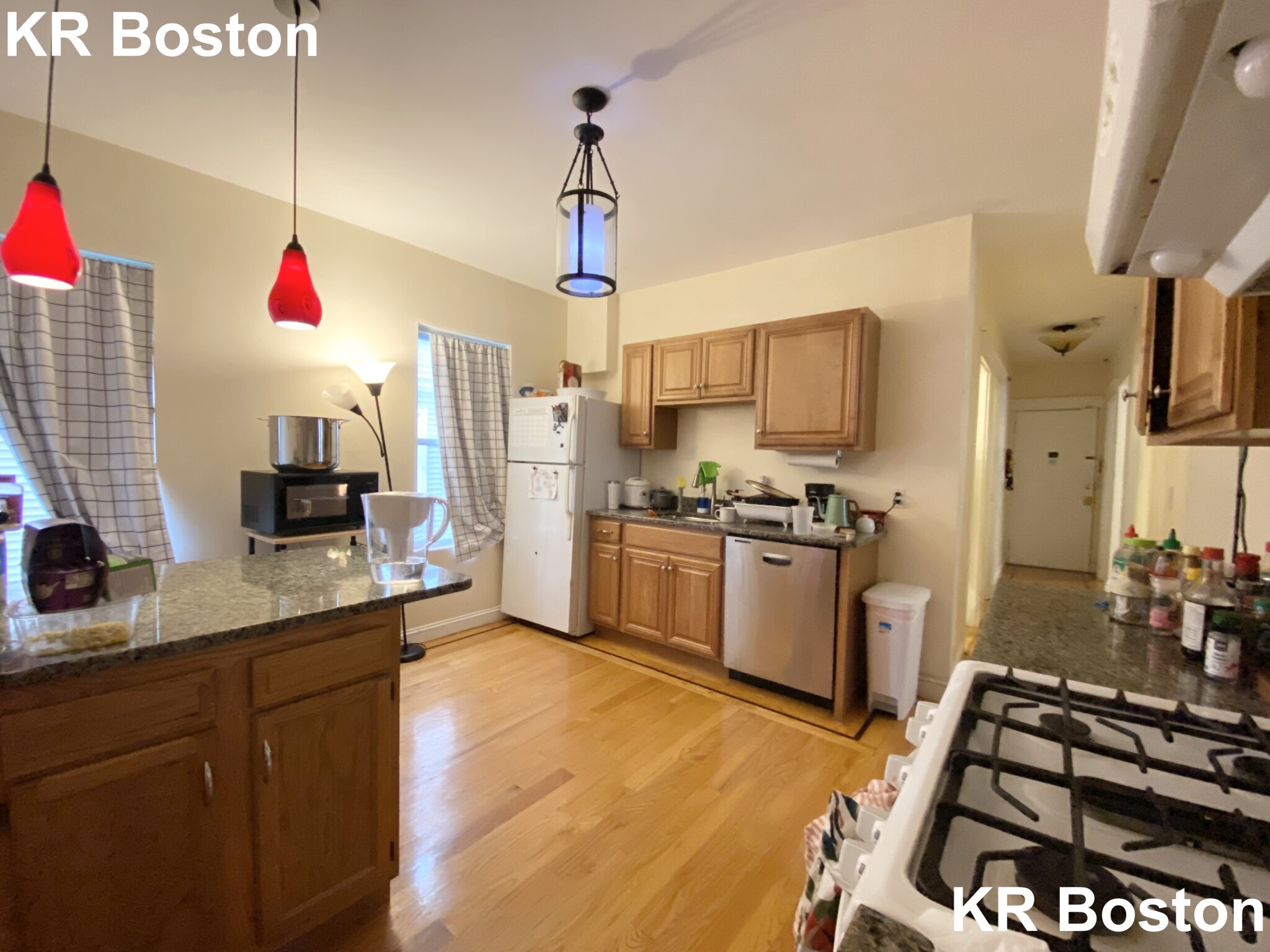 47 Easton St, Allston