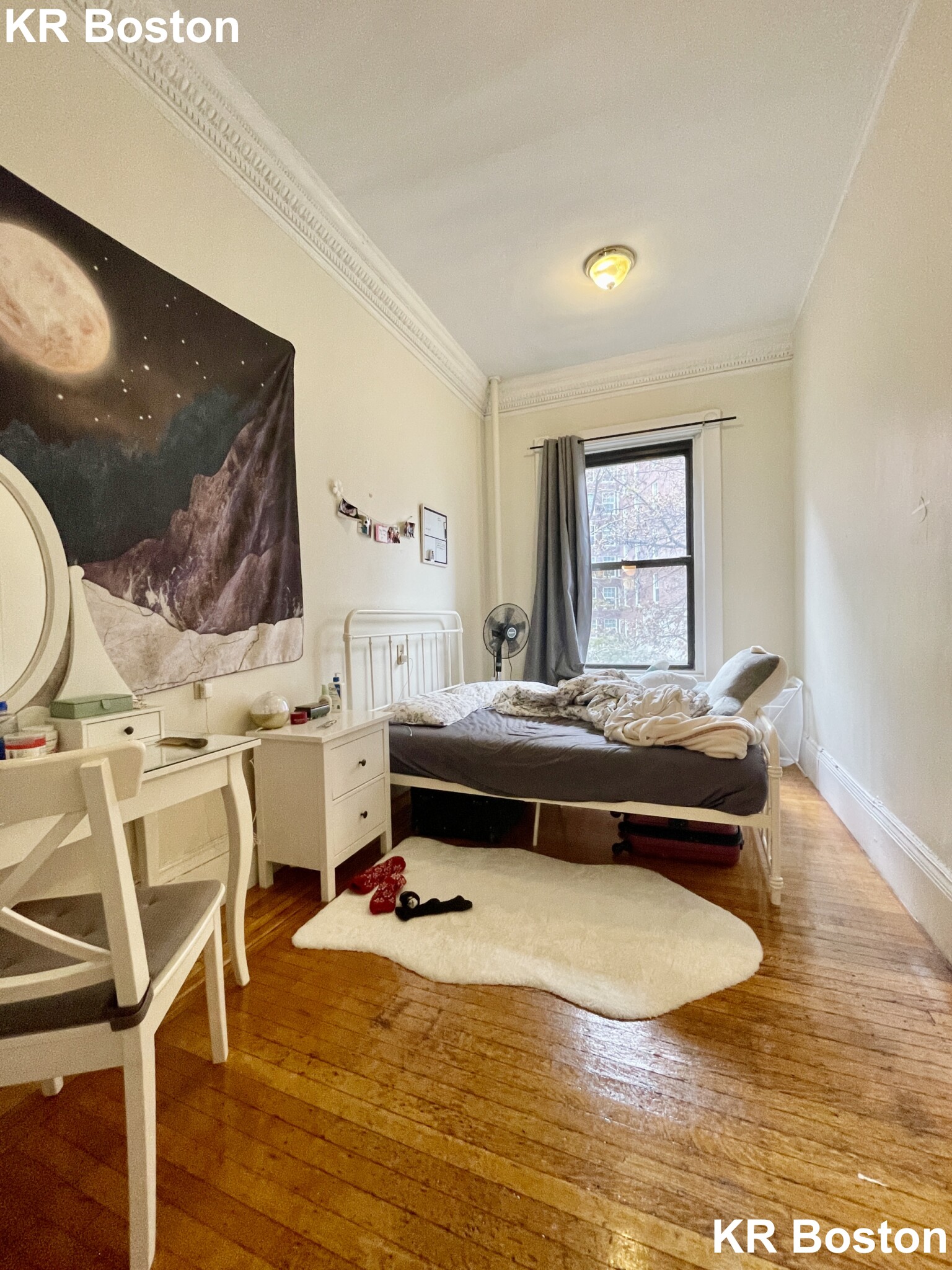 41 Bay State Rd, Fenway