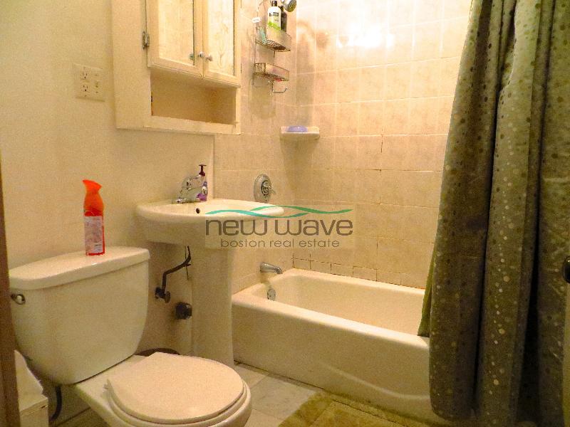 140 Saint Alphonsus, Mission Hill