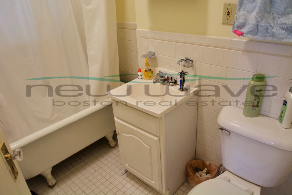 20 Queensberry St, Fenway