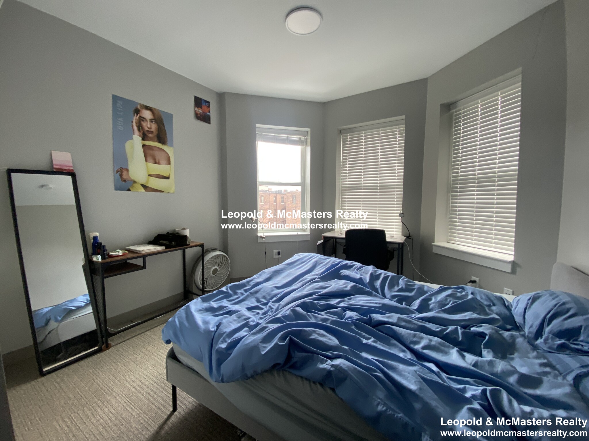 100 Hemenway St, Fenway