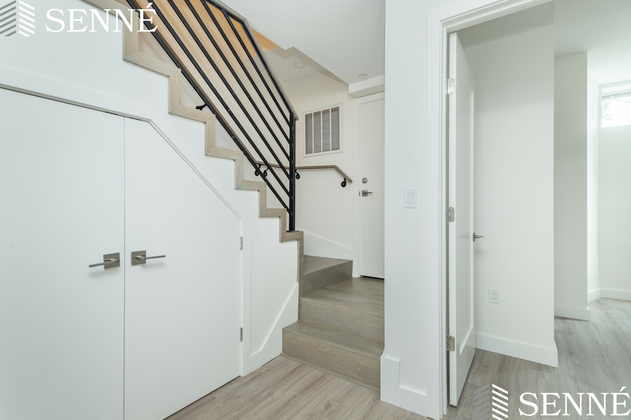 1472 Tremont, Mission Hill