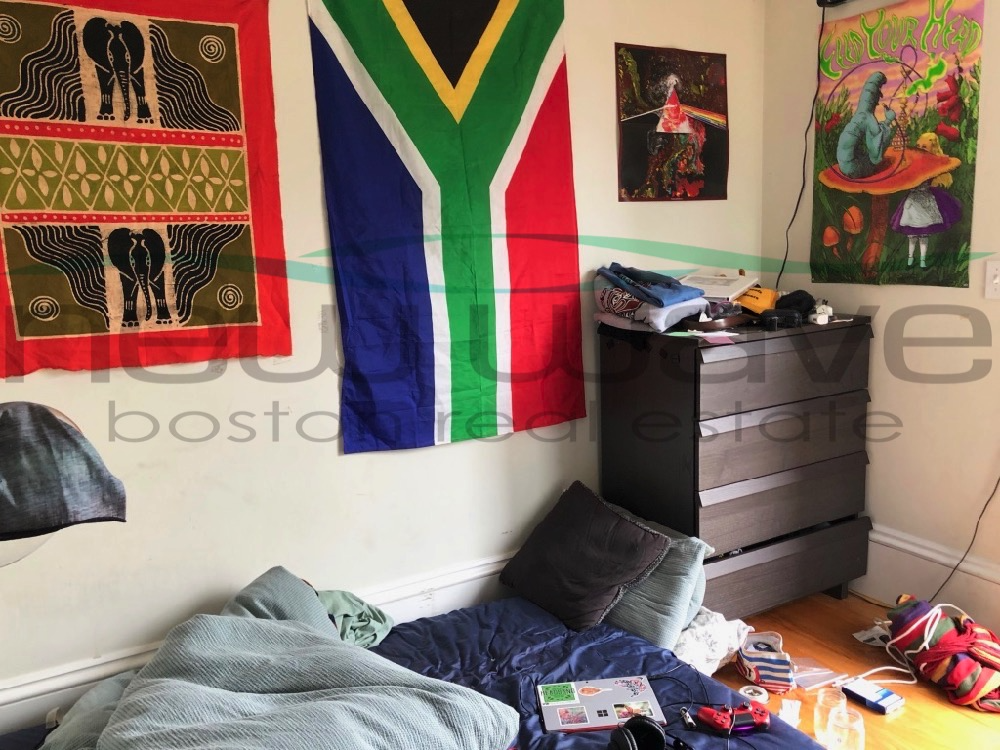 658 Massachusetts Ave, South End