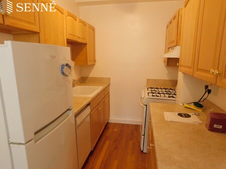 16 Chauncy St, Harvard Square