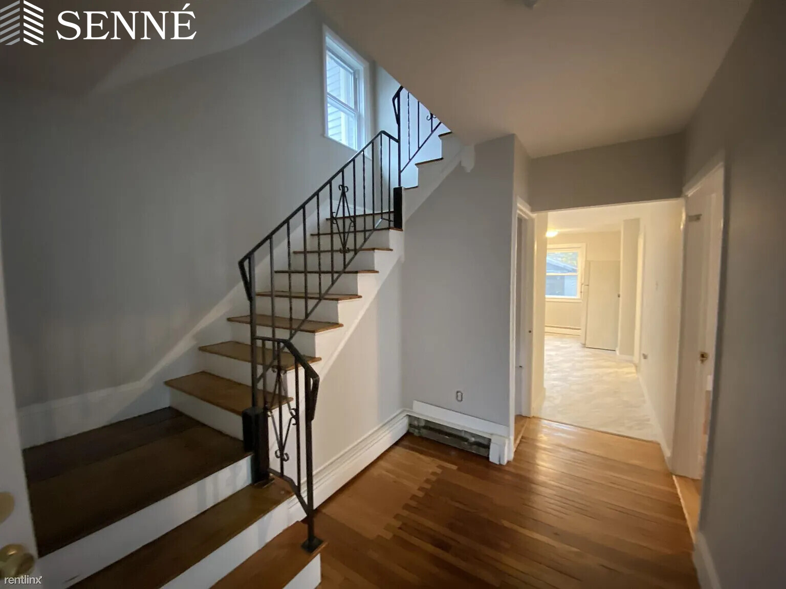 27 Gordon St, Allston