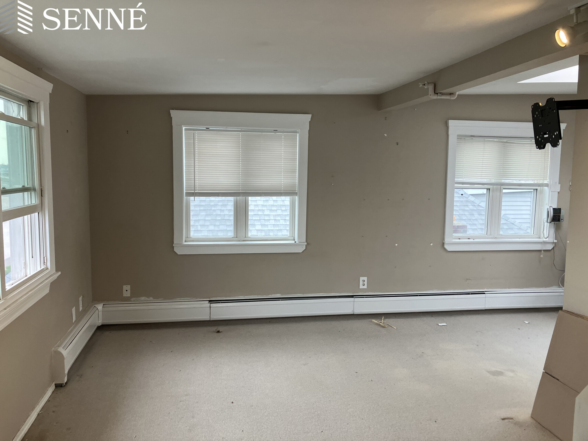 71 Grovers Ave, Winthrop