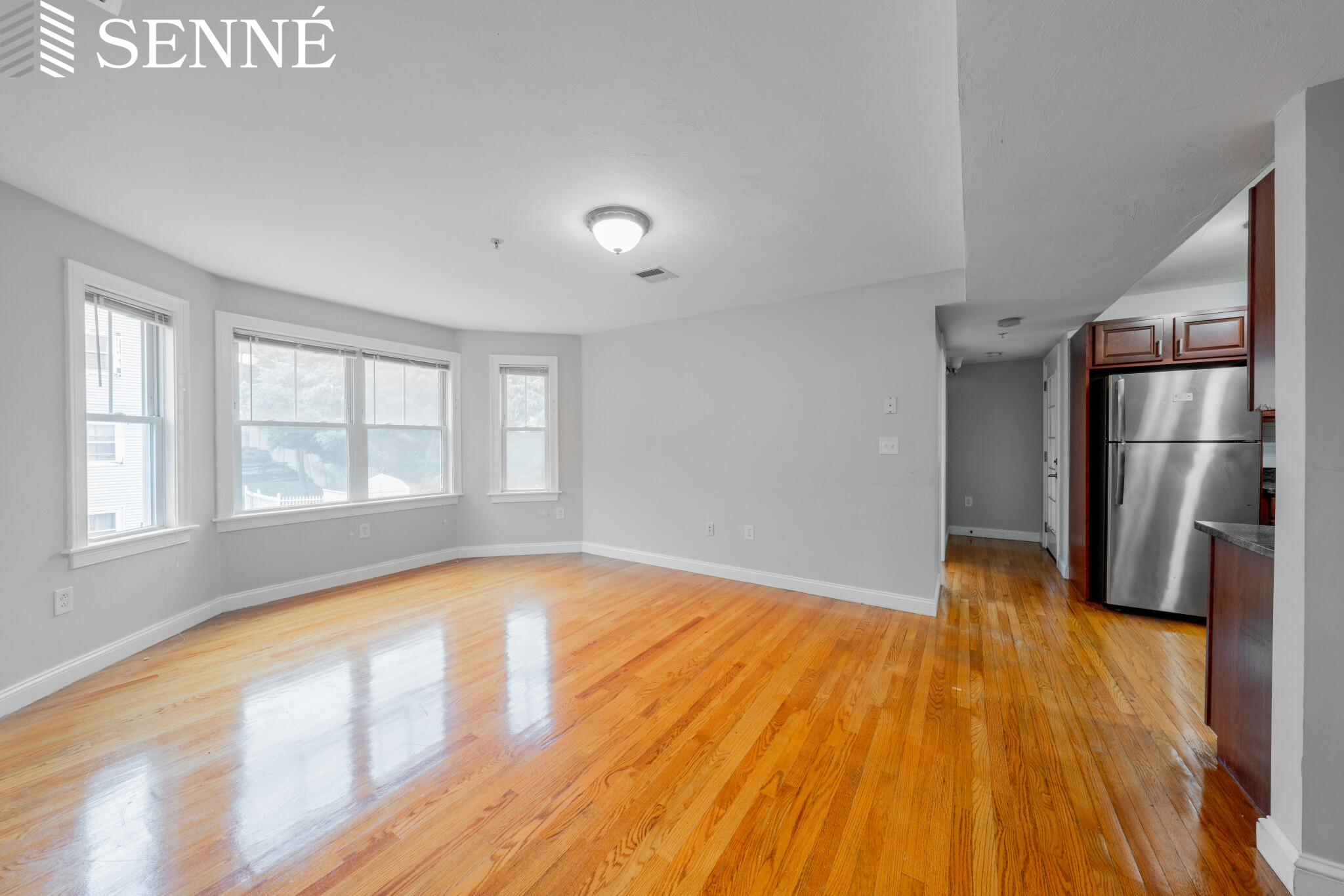 16 Notre Dame St, Jamaica Plain