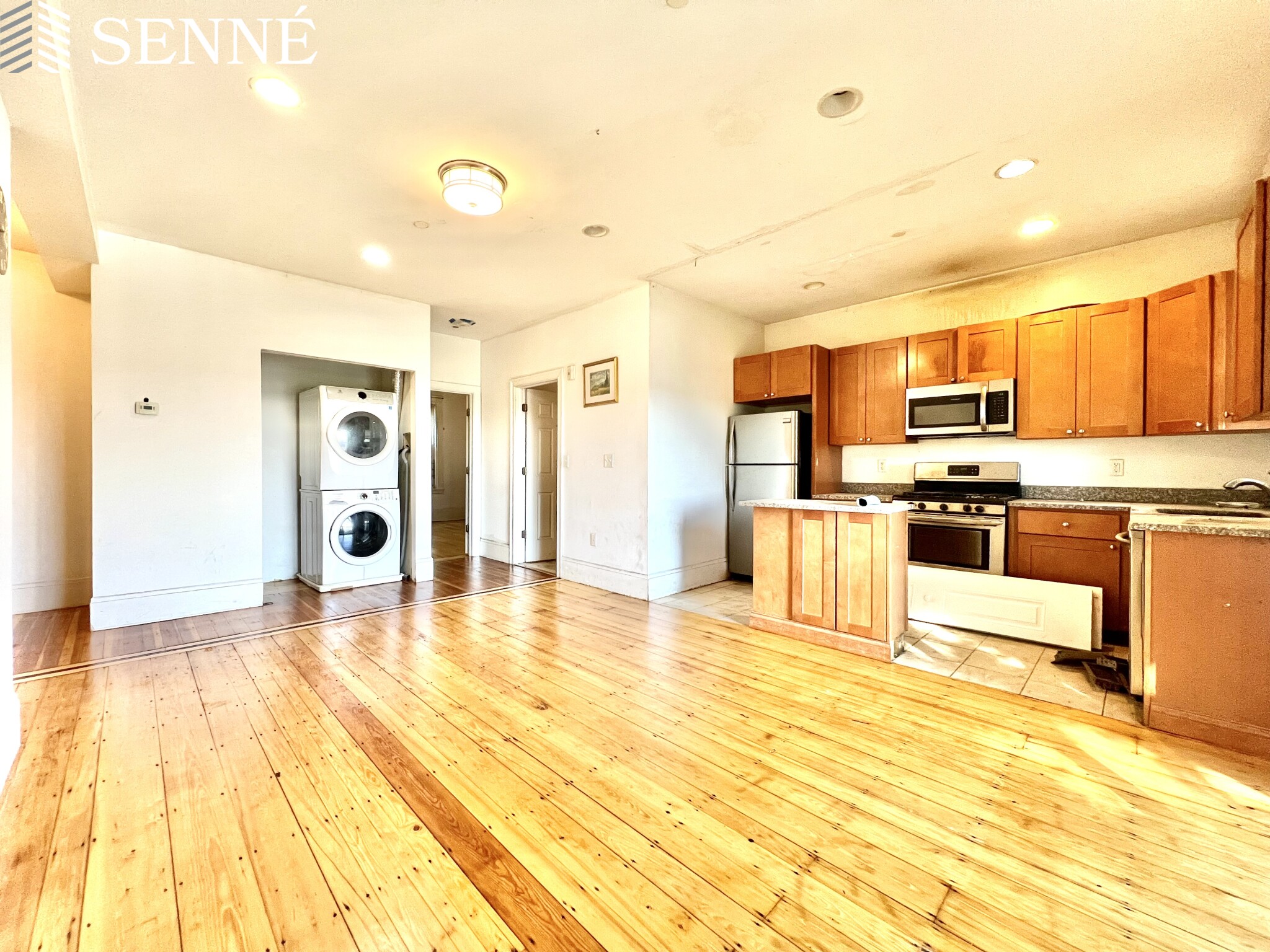 28 Fisher Ave, Mission Hill