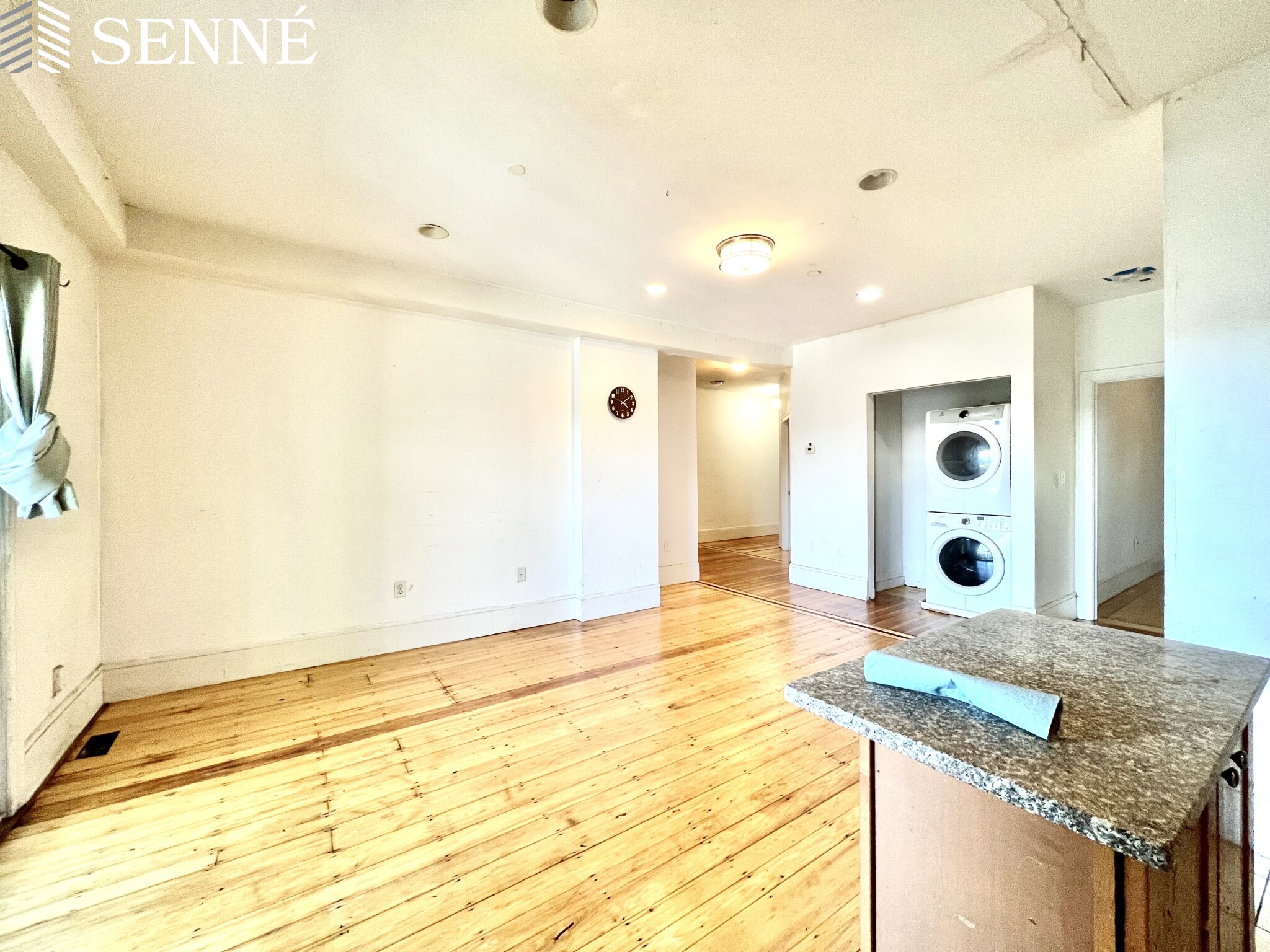 28 Fisher Ave, Mission Hill