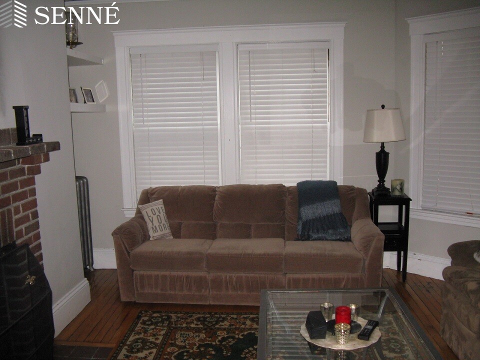 13 Story St, Harvard Square