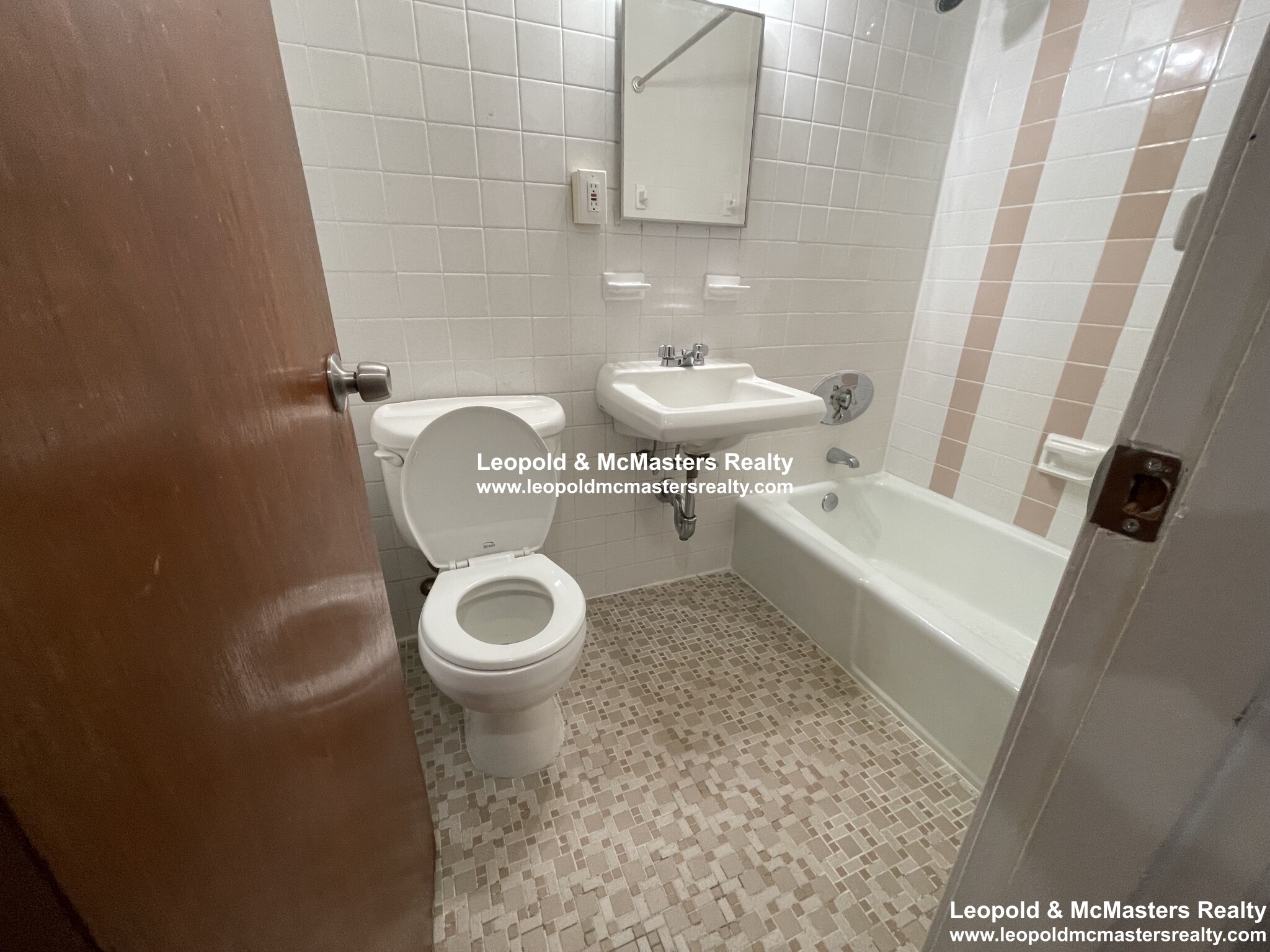 46 South Huntington Ave, Mission Hill