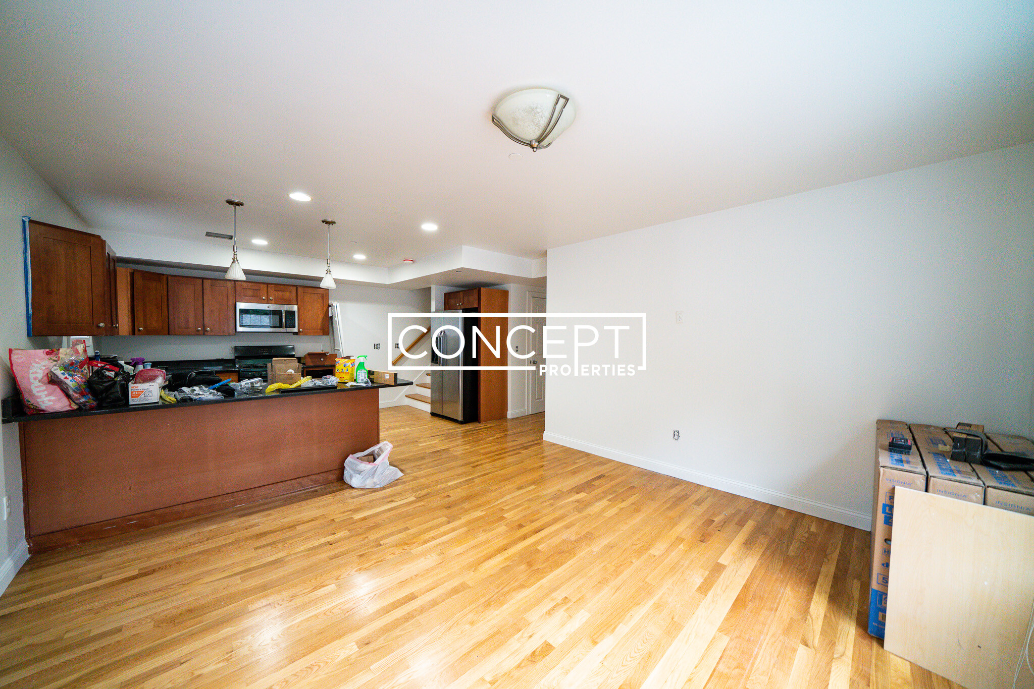 57 Circuit St, Roxbury