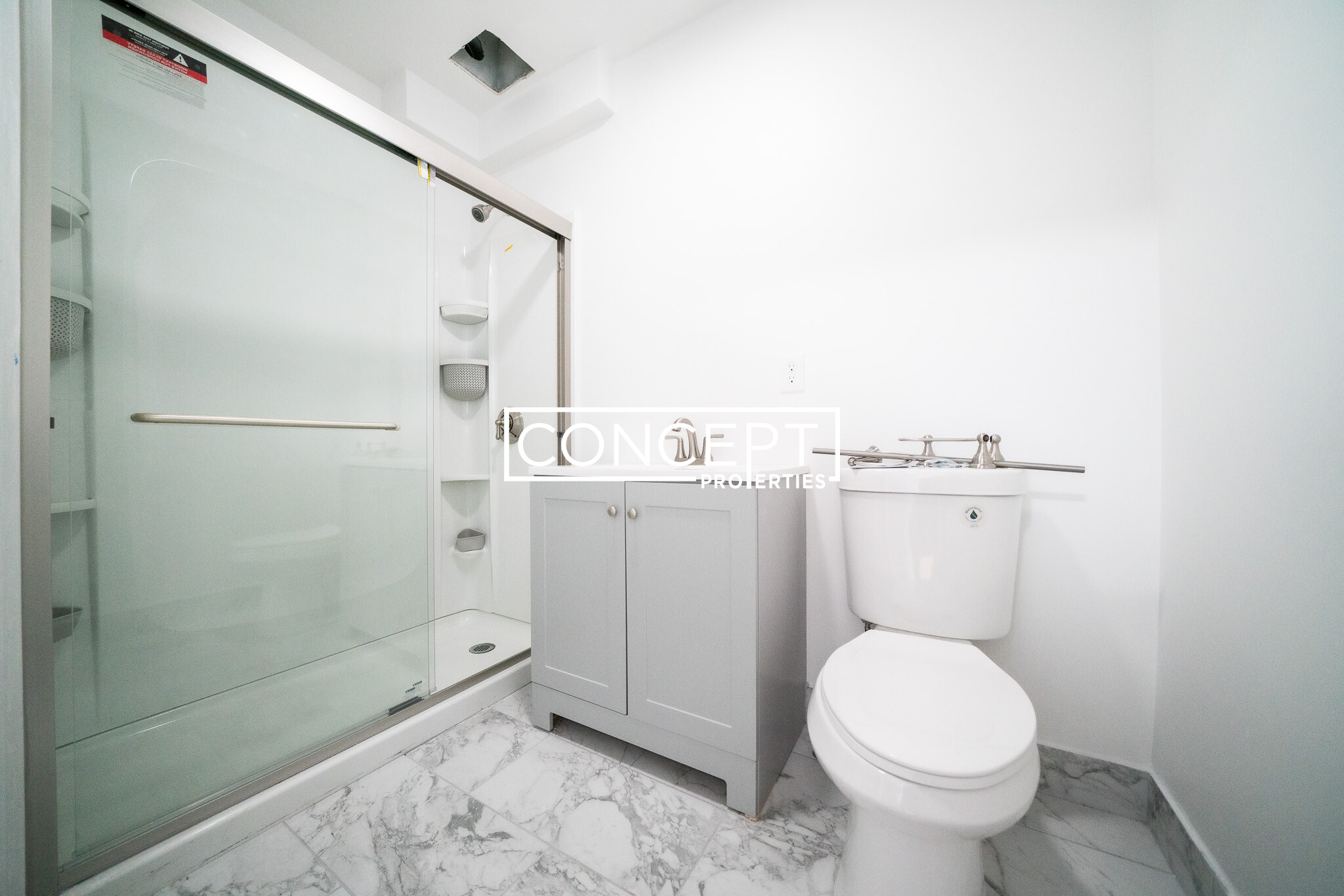 57 Circuit St, Roxbury