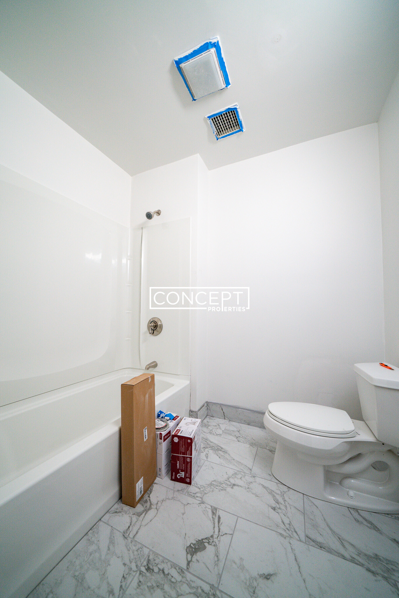 57 Circuit St, Roxbury