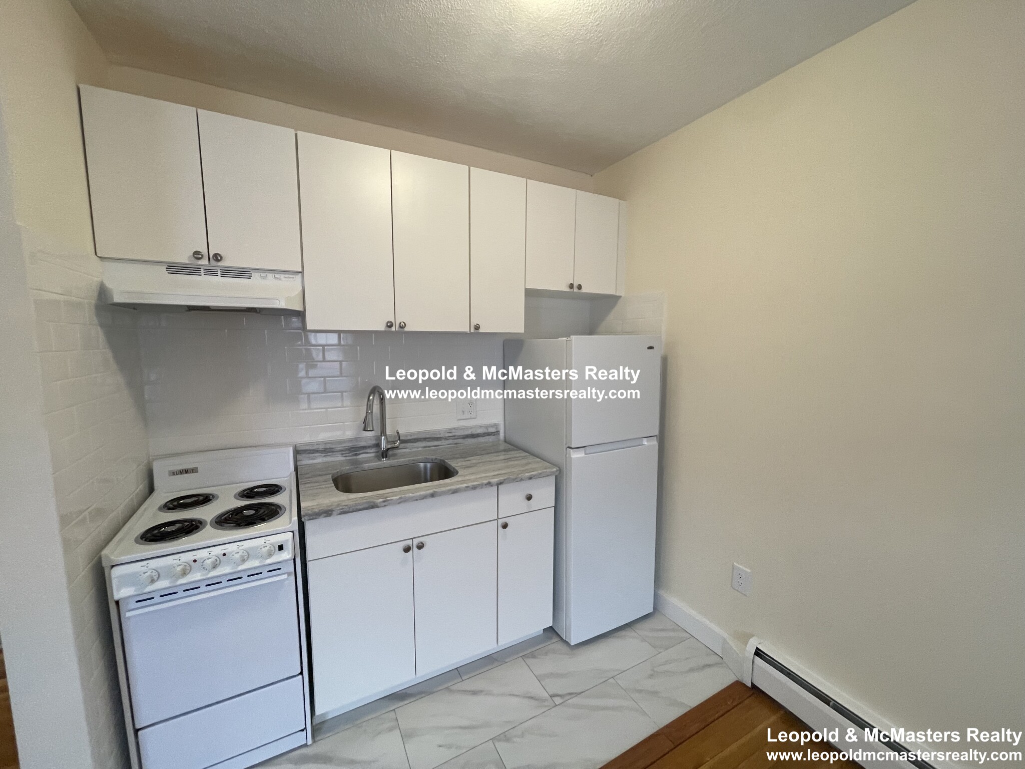 180 North Beacon St, Brighton