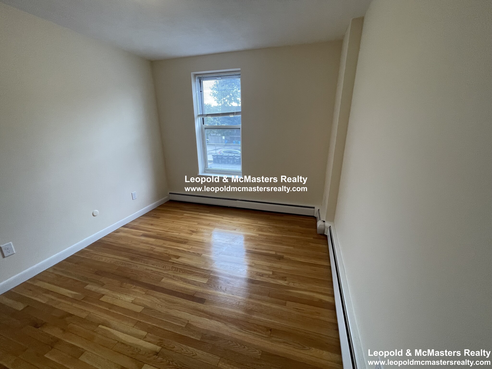 180 North Beacon St, Brighton