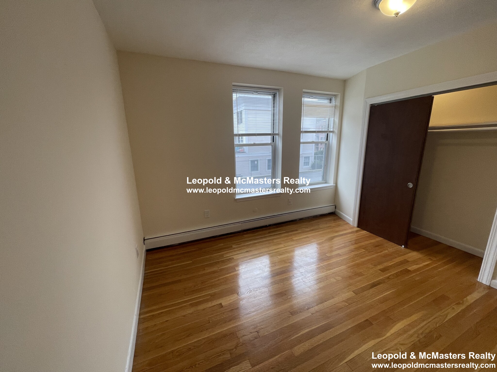 180 North Beacon St, Brighton