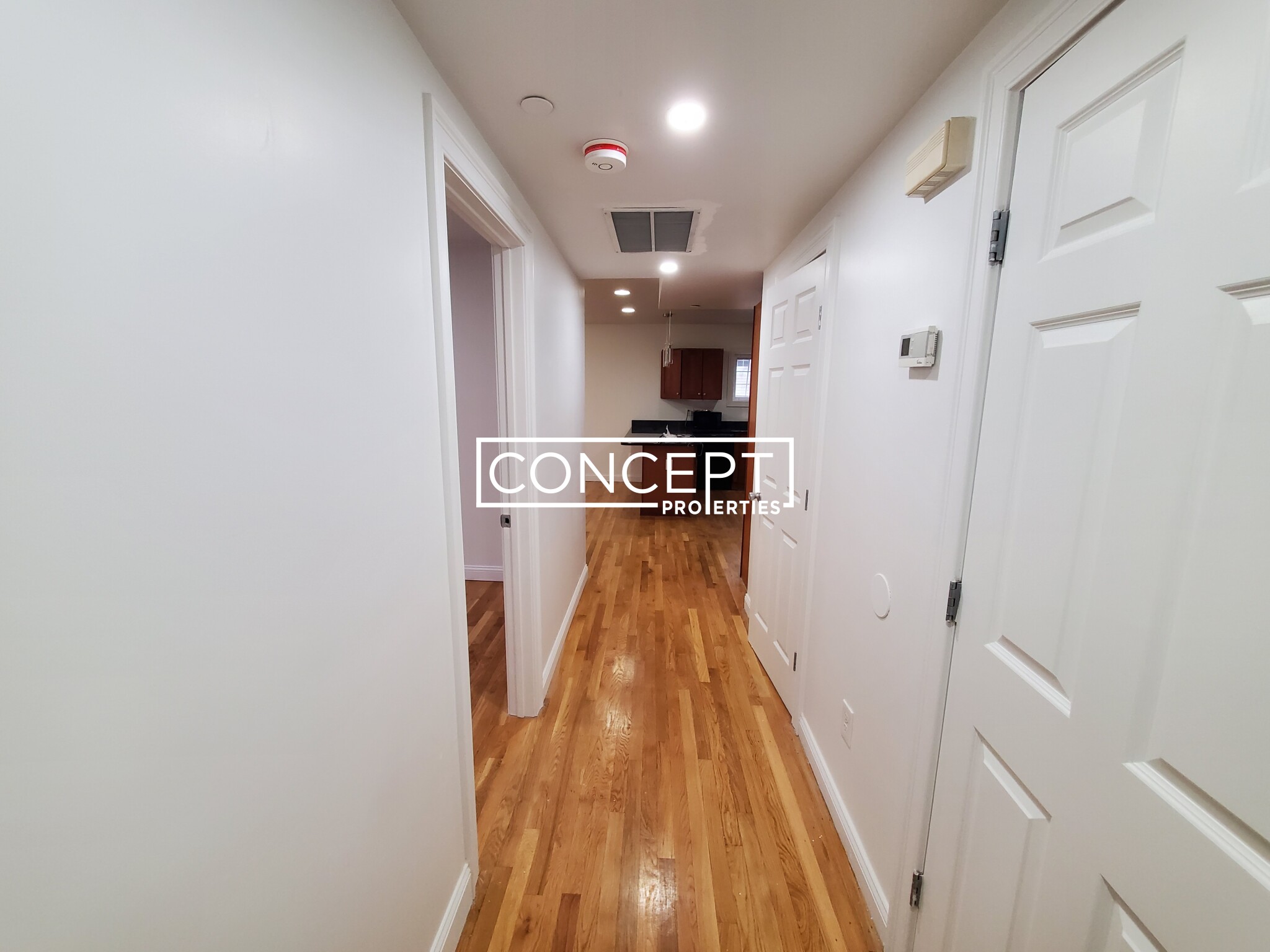 57 Circuit St, Roxbury