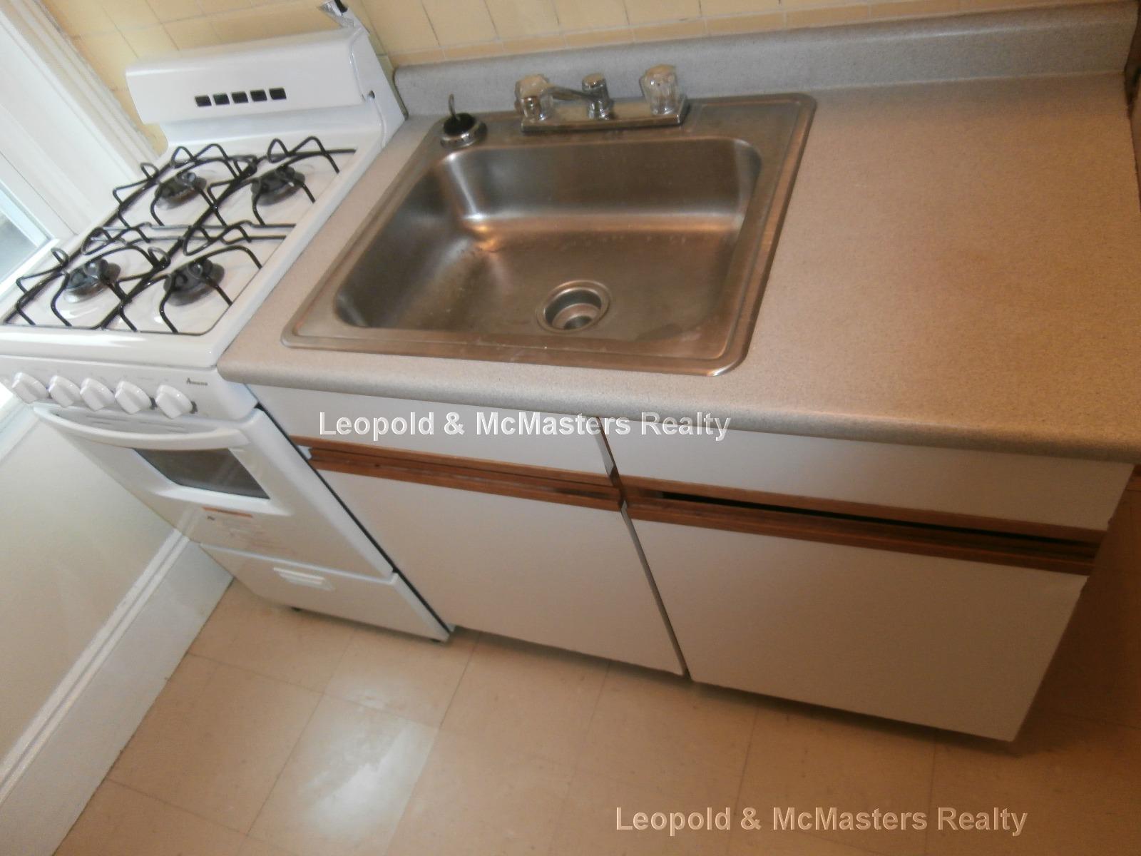 11 Royce Rd, Allston