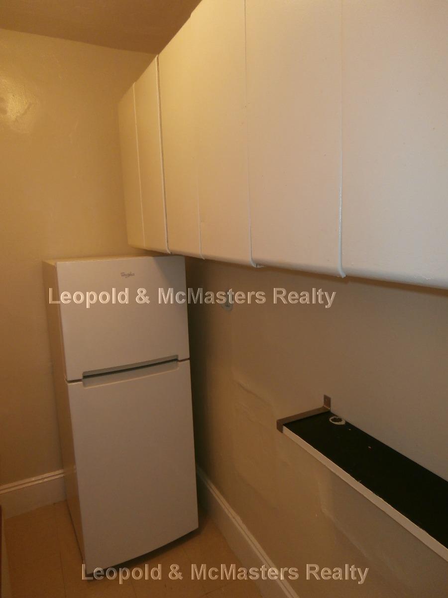 11 Royce Rd, Allston