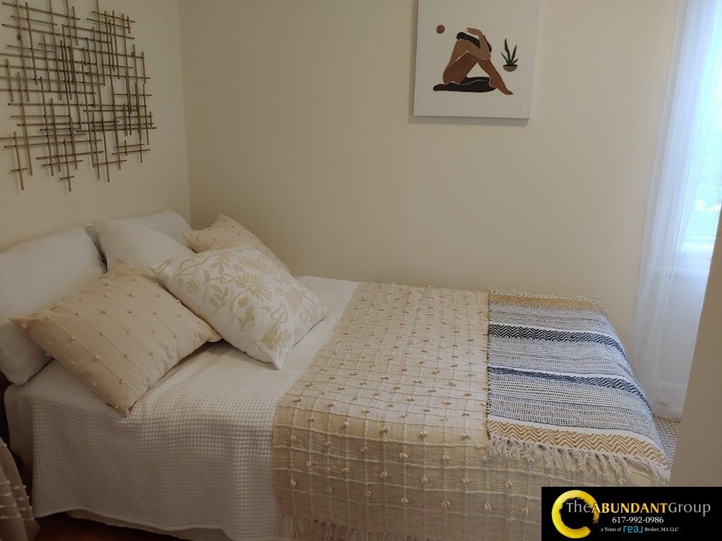 227 Hurley St, East Cambridge