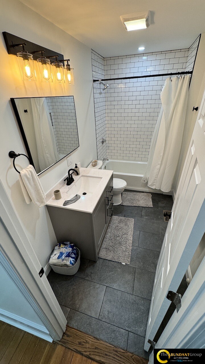 16 Gould Ave, Malden