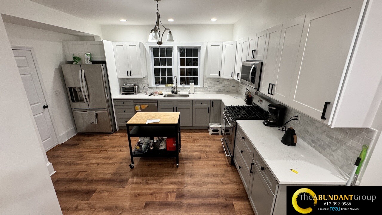 16 Gould Ave, Malden