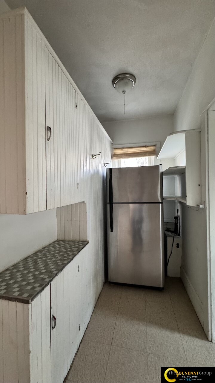 434 Broadway, Magoun Square