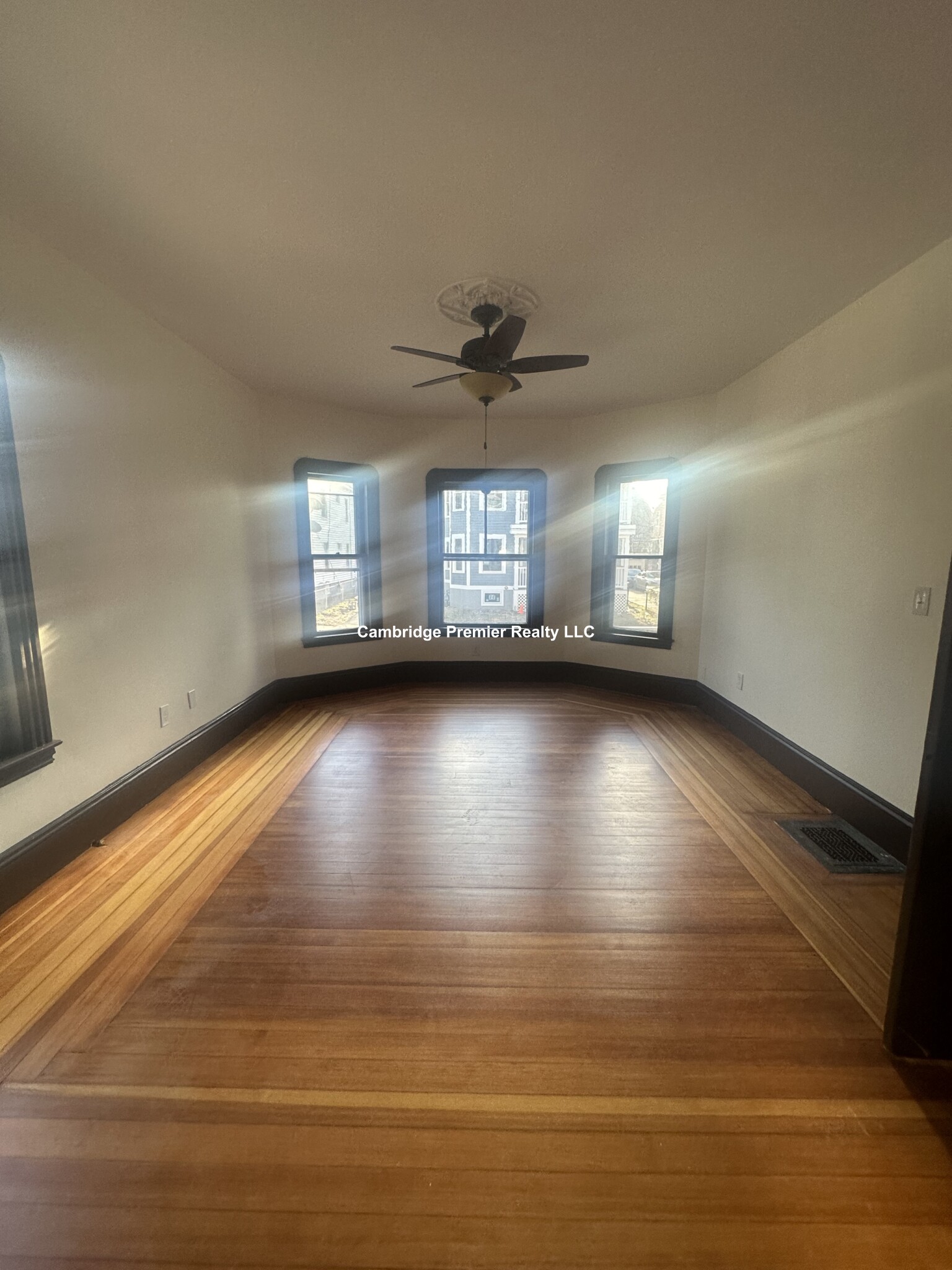 42 Francesca Ave, Davis Square