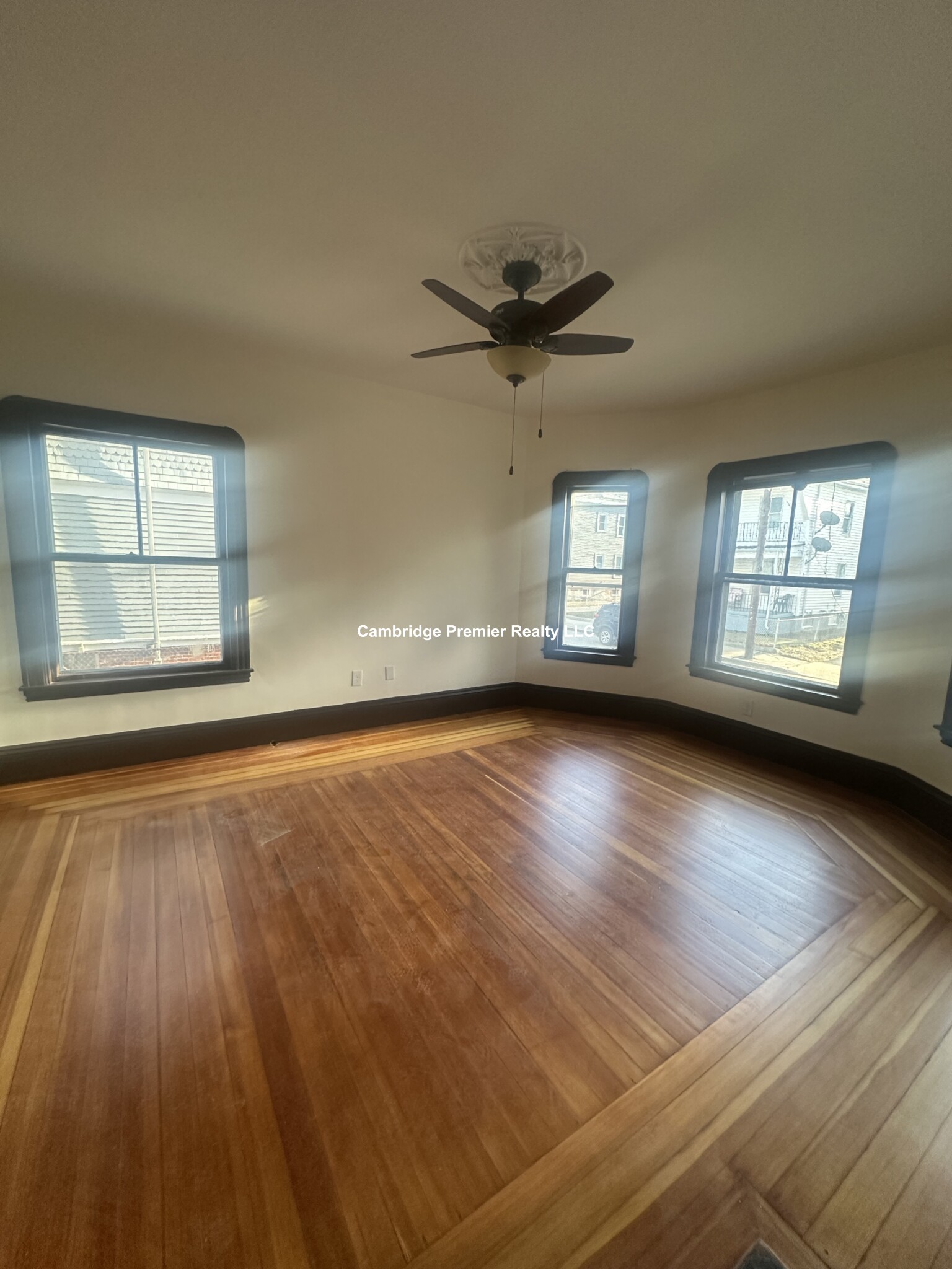 42 Francesca Ave, Davis Square