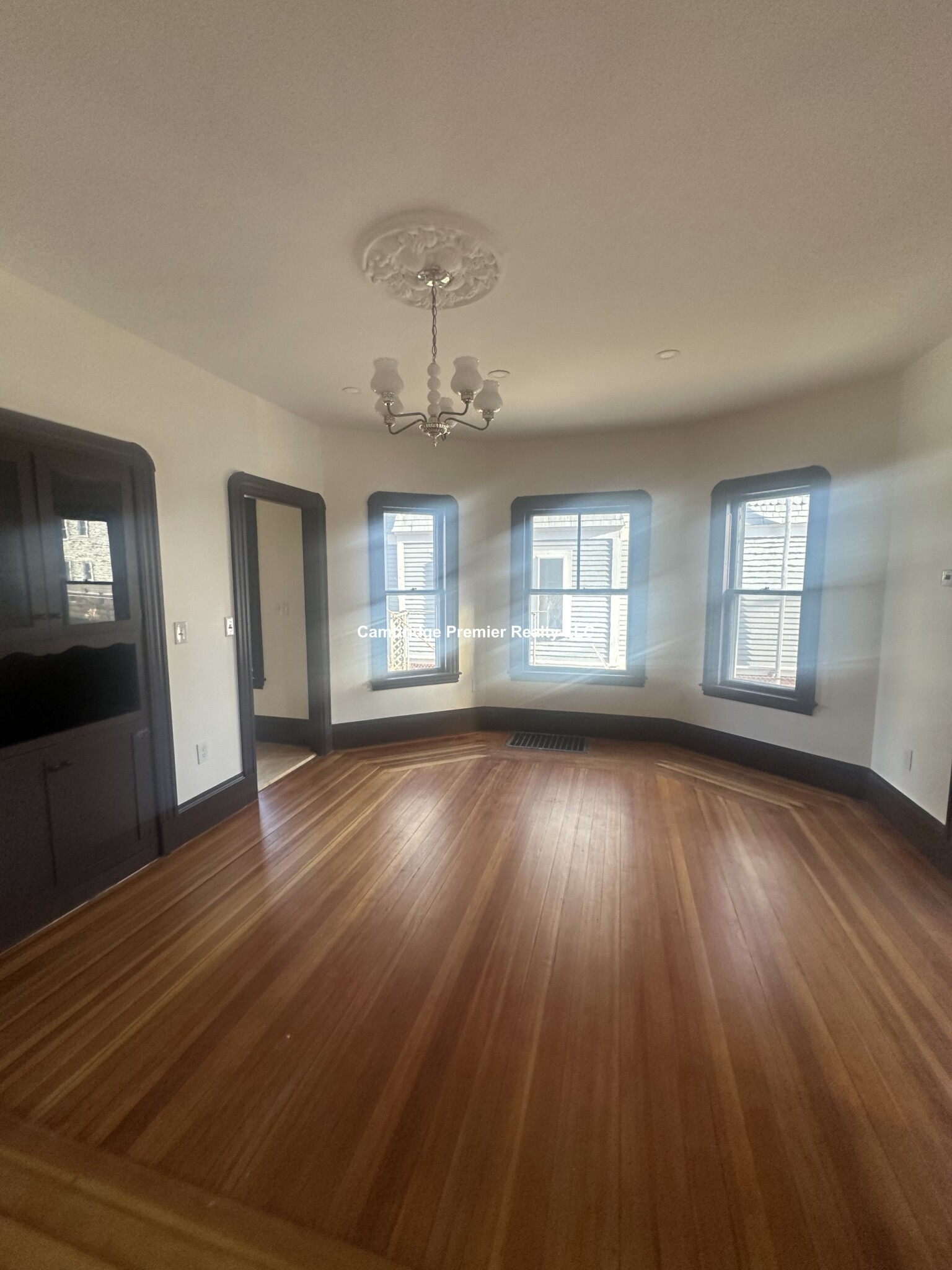 42 Francesca Ave, Davis Square