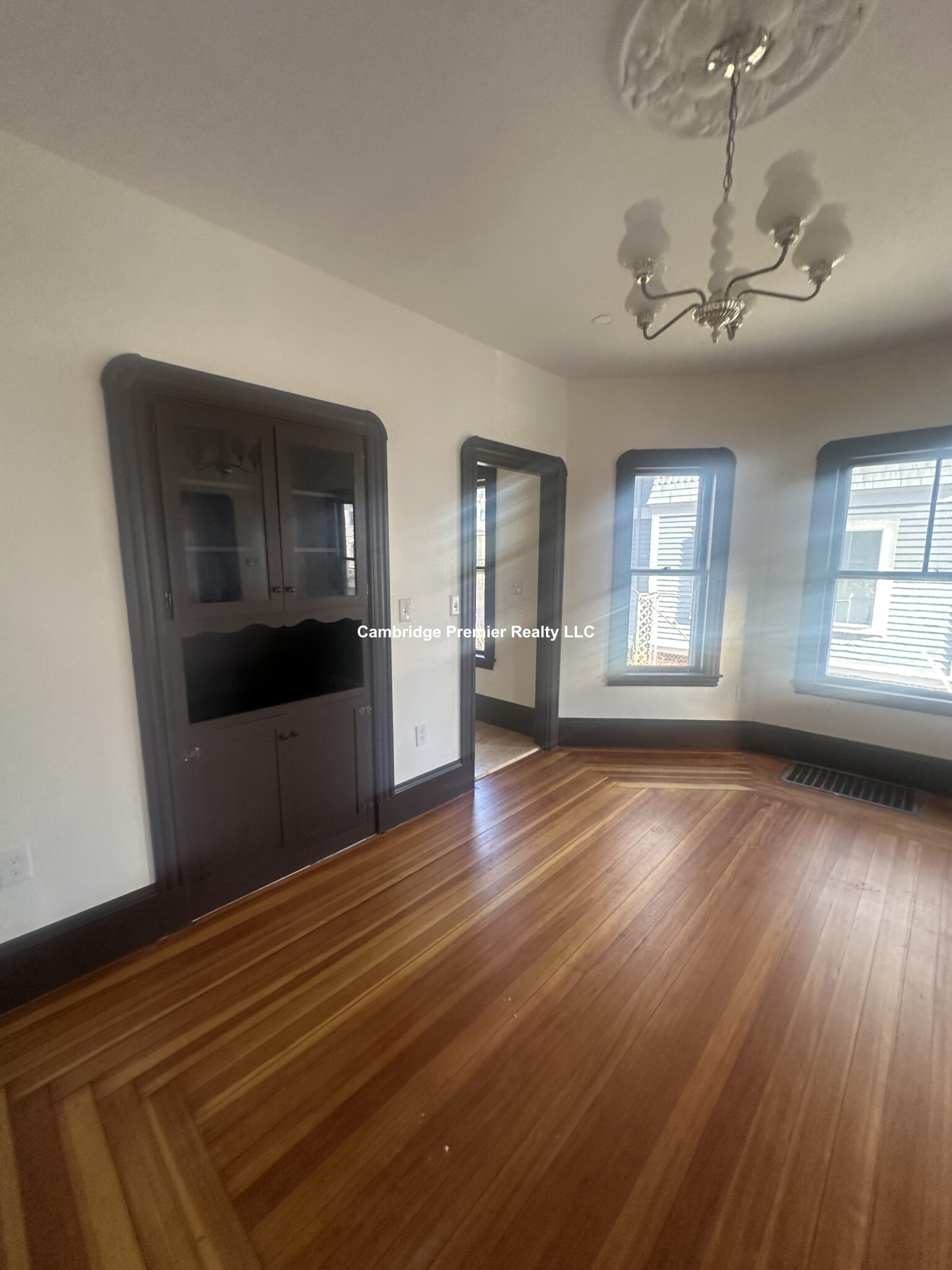 42 Francesca Ave, Davis Square