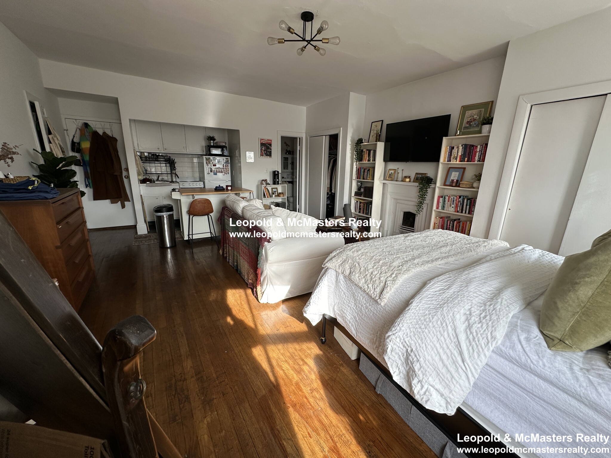 24 Mount Vernon St, Beacon Hill