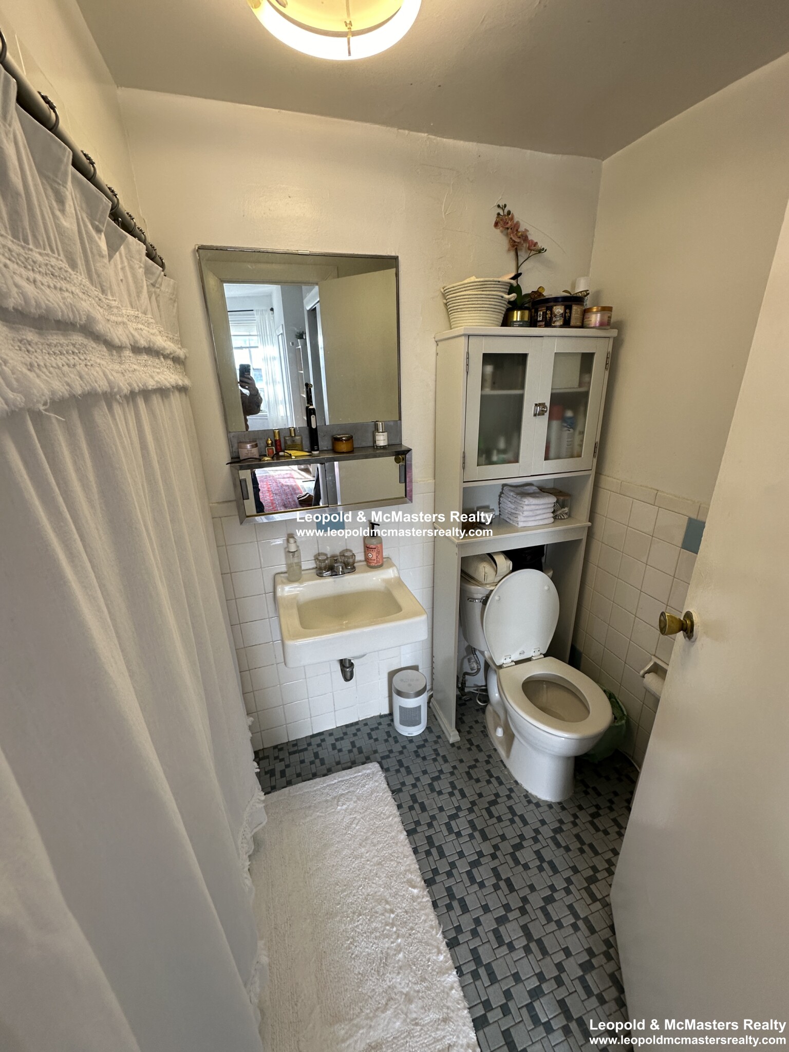 24 Mount Vernon St, Beacon Hill