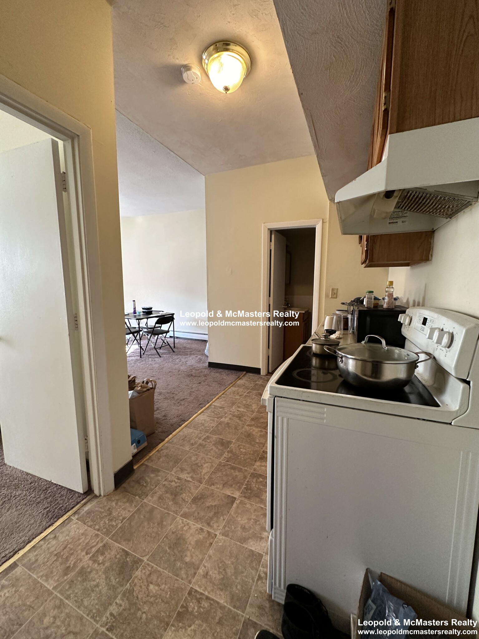 36 South Huntington Ave, Jamaica Plain