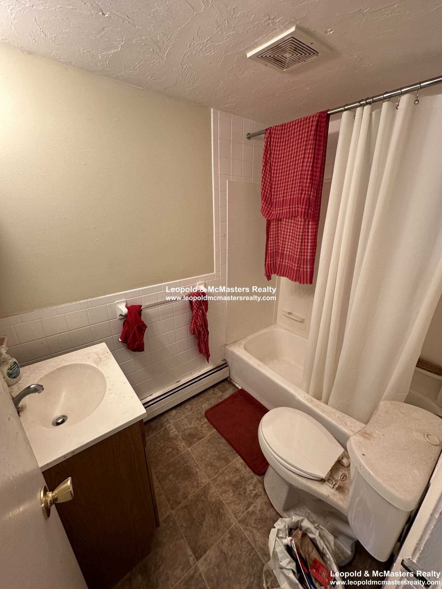 36 South Huntington Ave, Jamaica Plain