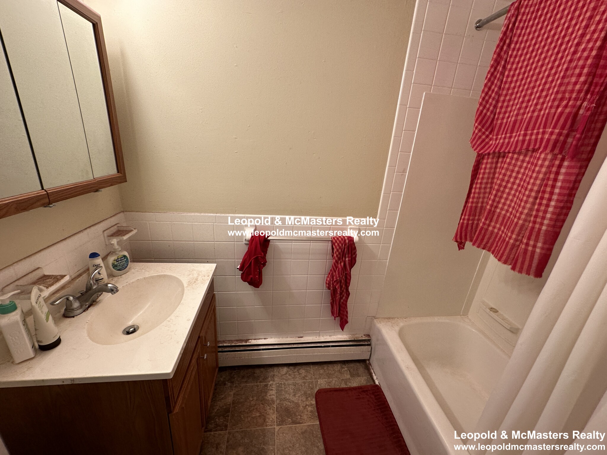 36 South Huntington Ave, Jamaica Plain