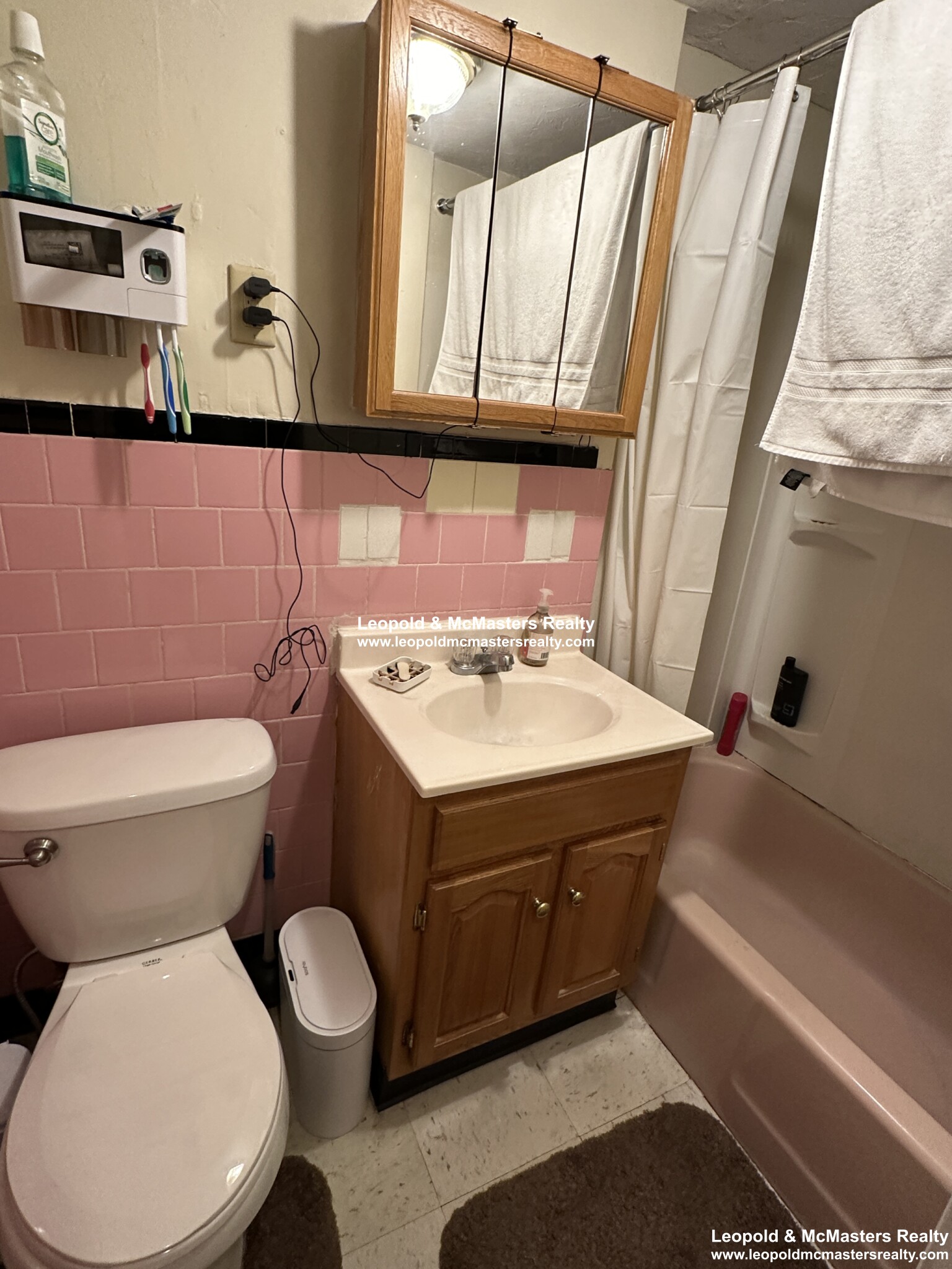 54 Huntington Ave, Jamaica Plain