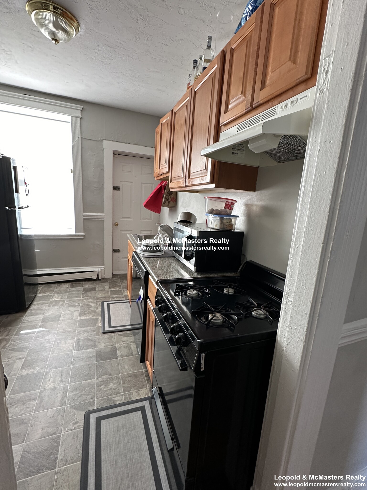 77 Empire St, Allston