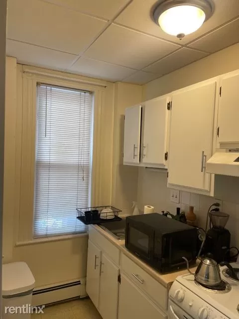 9 Magazine St, Cambridgeport