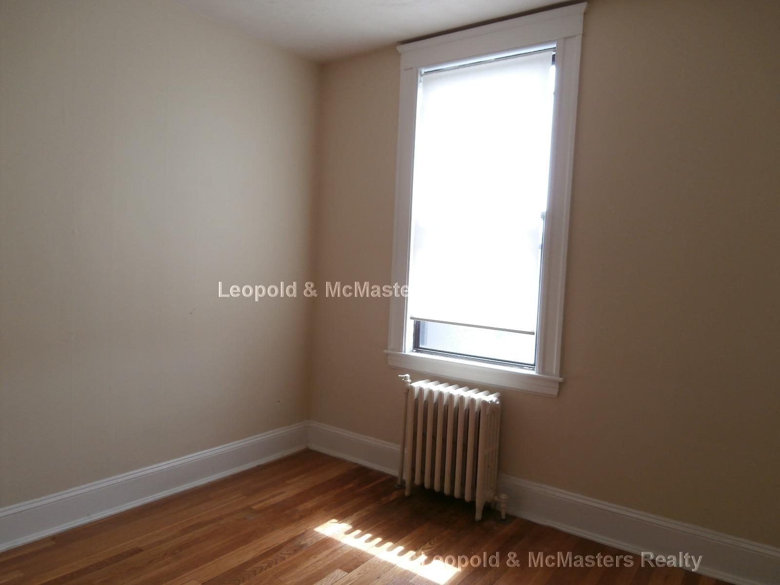 223 Essex St, Wyoming