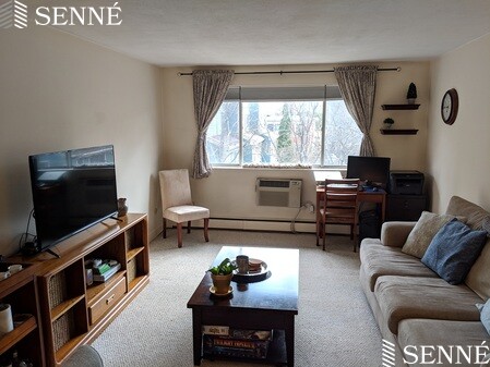 11 Cogswell Ave, North Cambridge