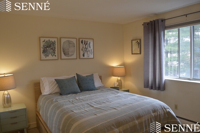 11 Cogswell Ave, North Cambridge