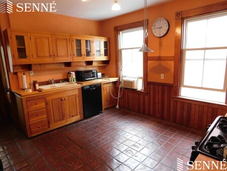 18 Ellery St, Mid-Cambridge