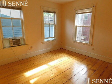 18 Ellery St, Mid-Cambridge