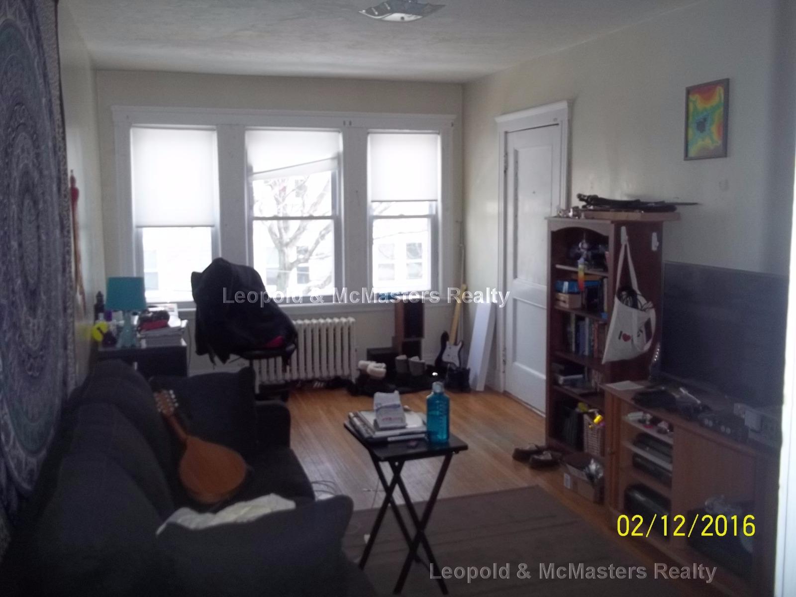 25 Lourdes Ave, Jamaica Plain