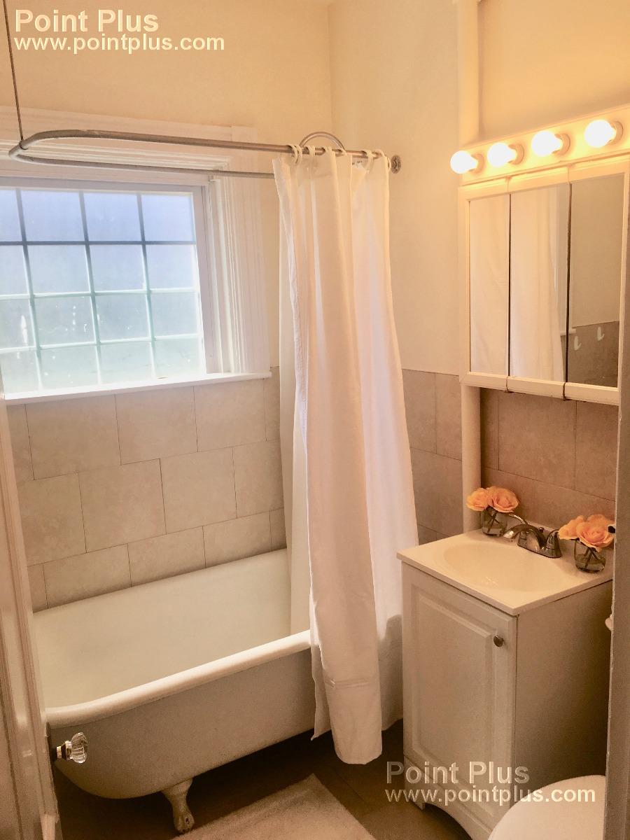 27 Hammond, Harvard Square