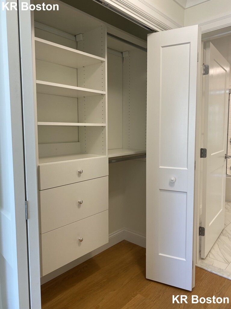 113 Gerry Rd, Chestnut Hill