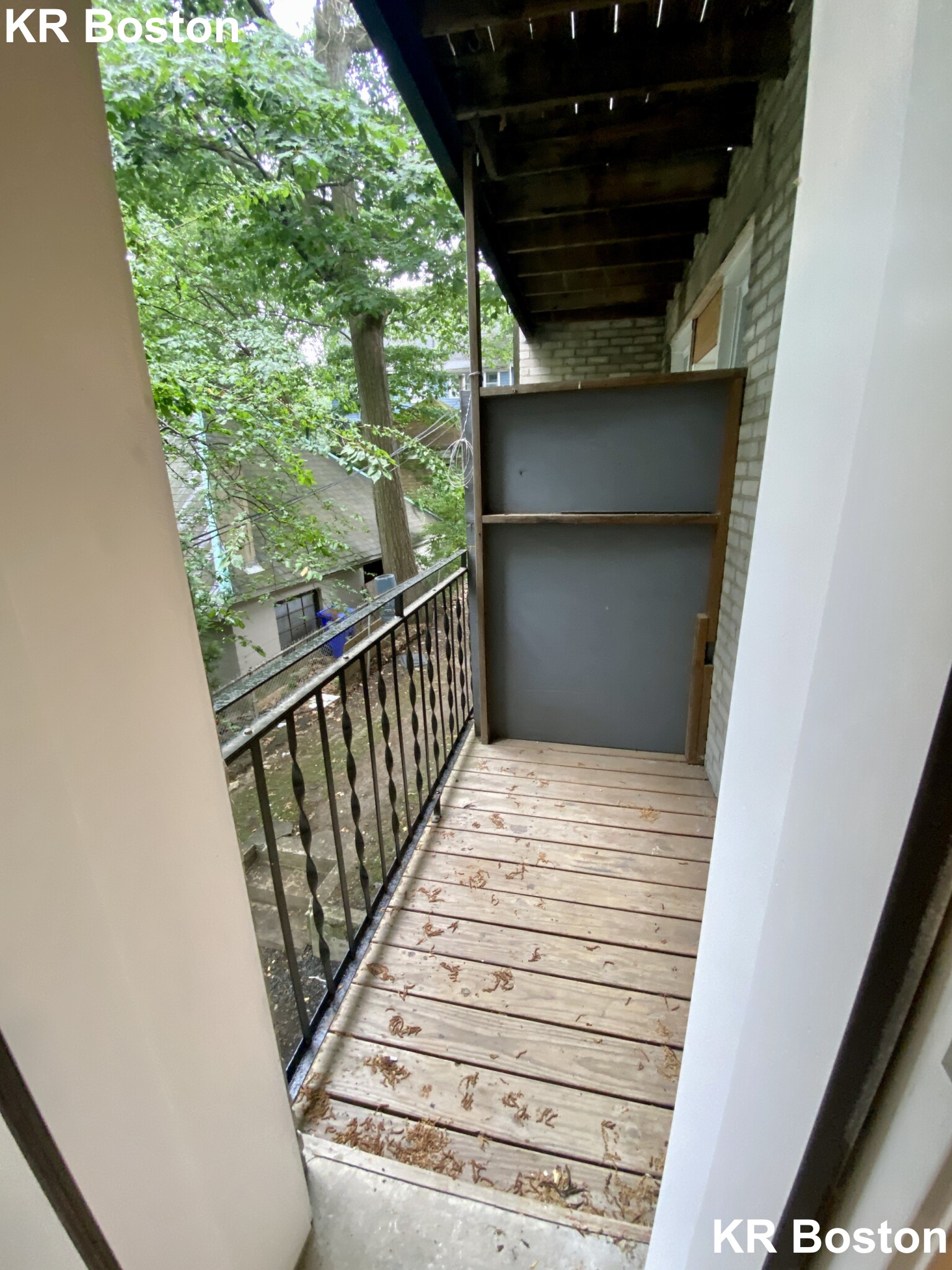 123 Sutherland Rd, Brighton