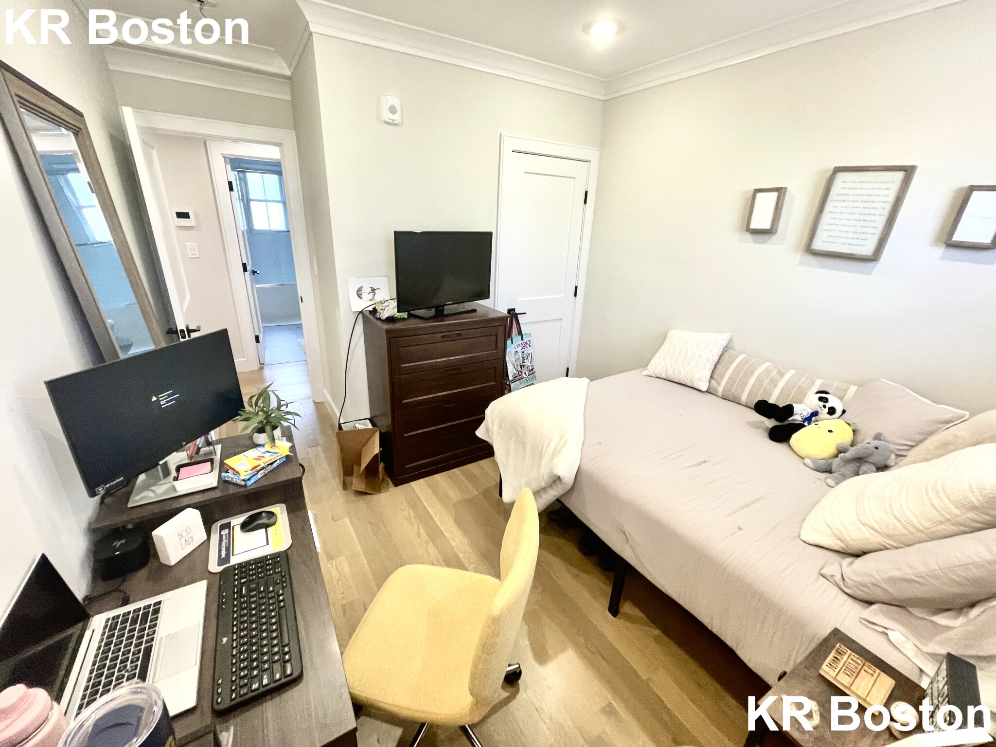 14 Atkins St, Brighton